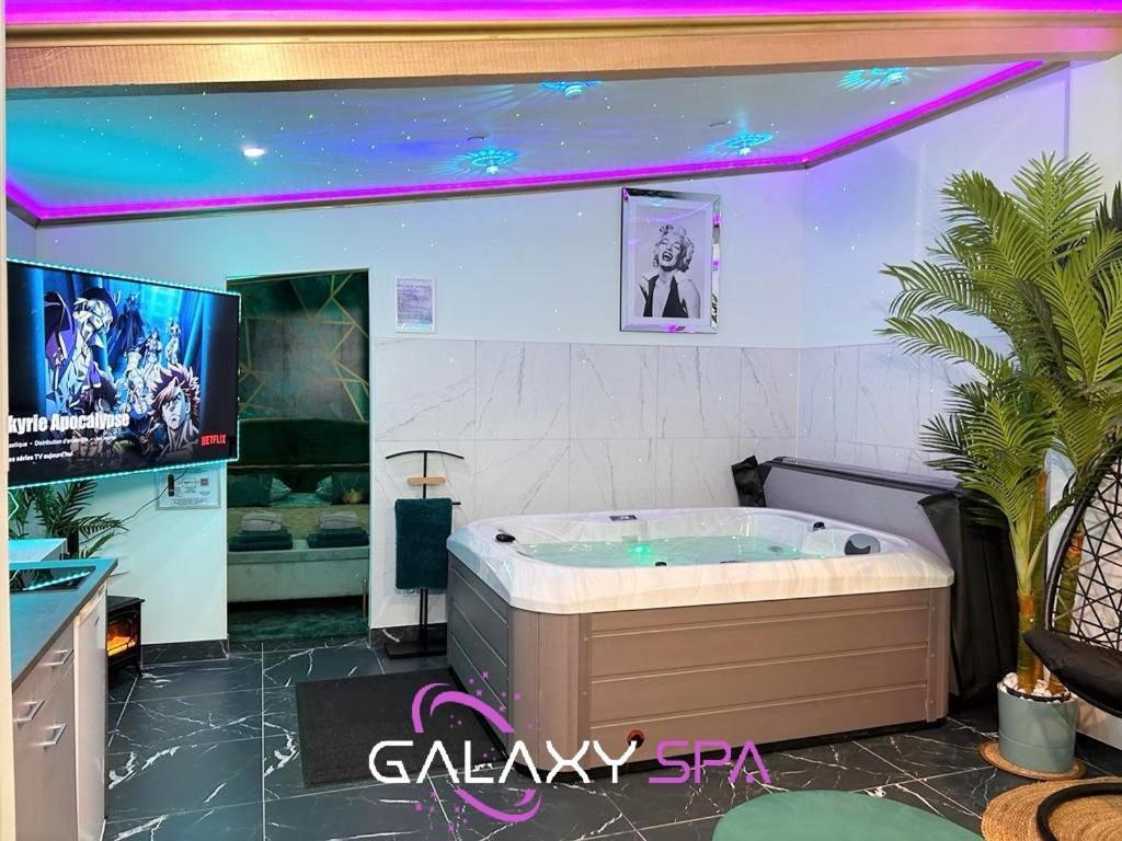 Galaxy Spa - Suite Jupiter Jacuzzi Privatif Champigneulles Екстериор снимка