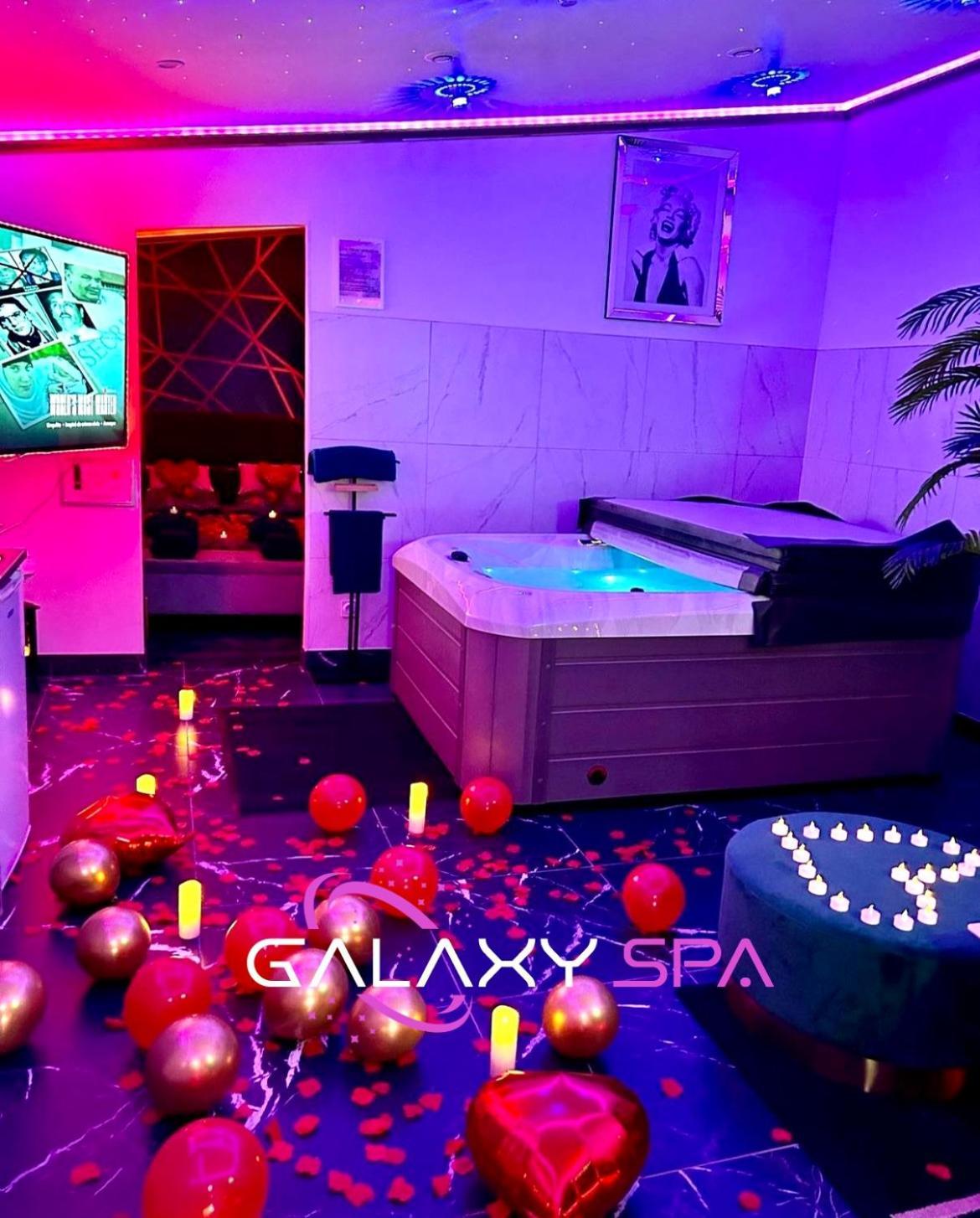 Galaxy Spa - Suite Jupiter Jacuzzi Privatif Champigneulles Екстериор снимка